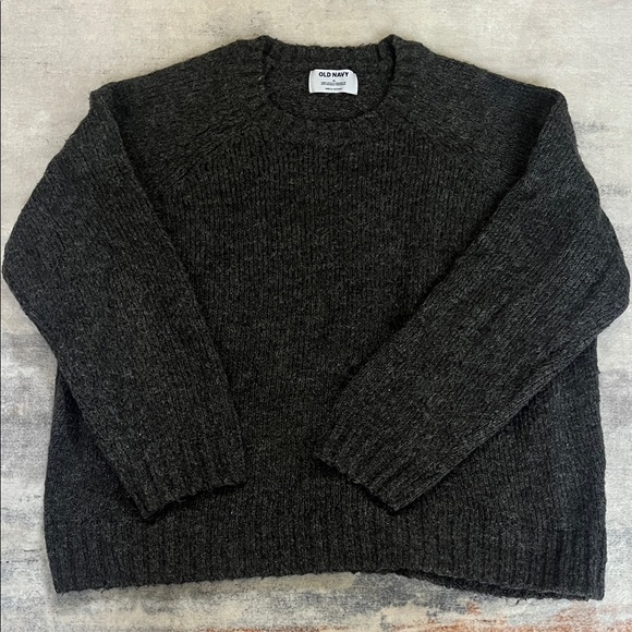 Old Navy Women's Dark Gray Crewneck Sweater - Picture 2 of 5